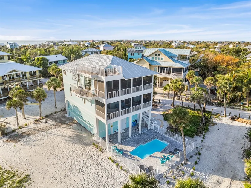 Million Dollar View! Private Pool, Steps to Beach! - Image 1