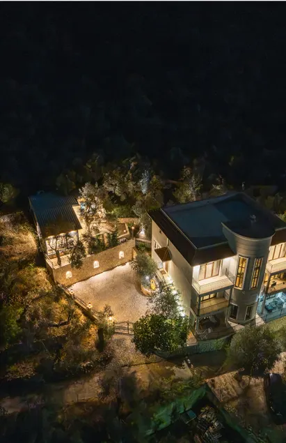 House in a romantic Olive Grove - Image 1