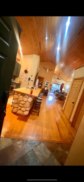 Spacious Home on Golfing Resort w/ Ice Skating+ - Image 1