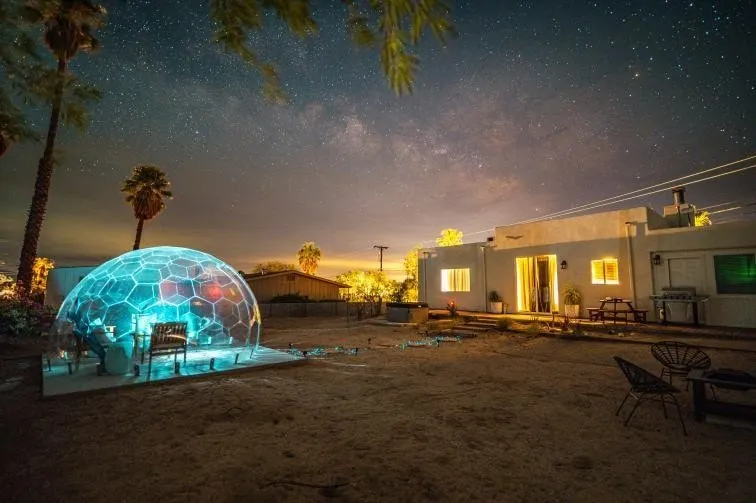 Stargaze, Hot tub, Backyard, Mountain Views - Image 1