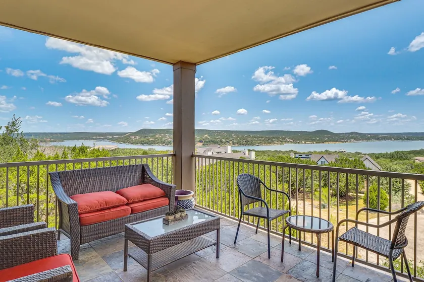 Jonestown Condo on Lake Travis w/ 2 Balconies! - Image 1