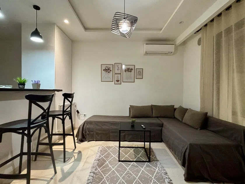 1-bedroom apartment with terrace - Image 1