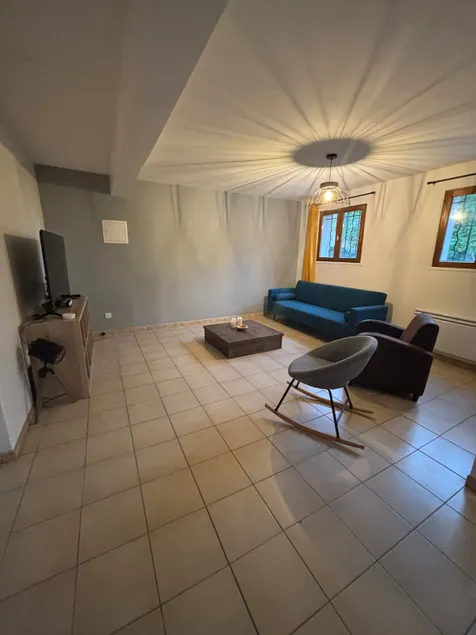 Cozy apartment in the heart of the Marne Valley - Image 1