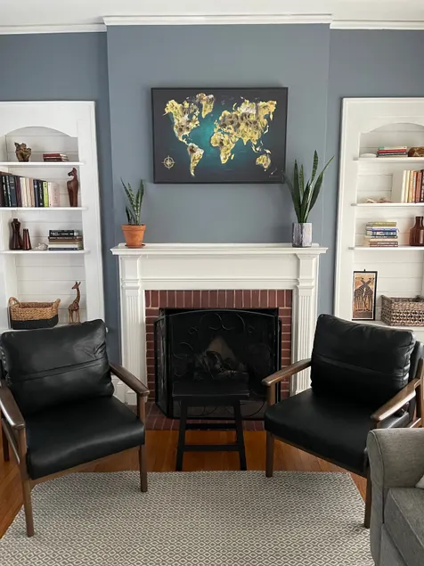 Stylish Family Home & Cottage: Walk to Downtown - Image 1