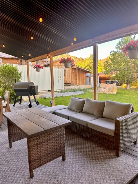 The V Guest Suite | Private Patio, Backyard, & BBQ - Image 1