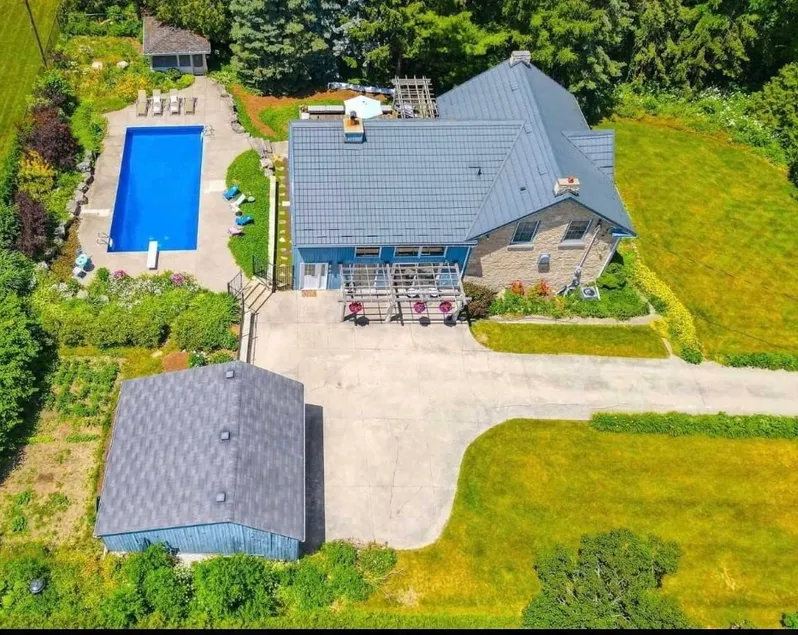 The Blue Lagoon | Pool & Coastal Tinyhome - Image 1