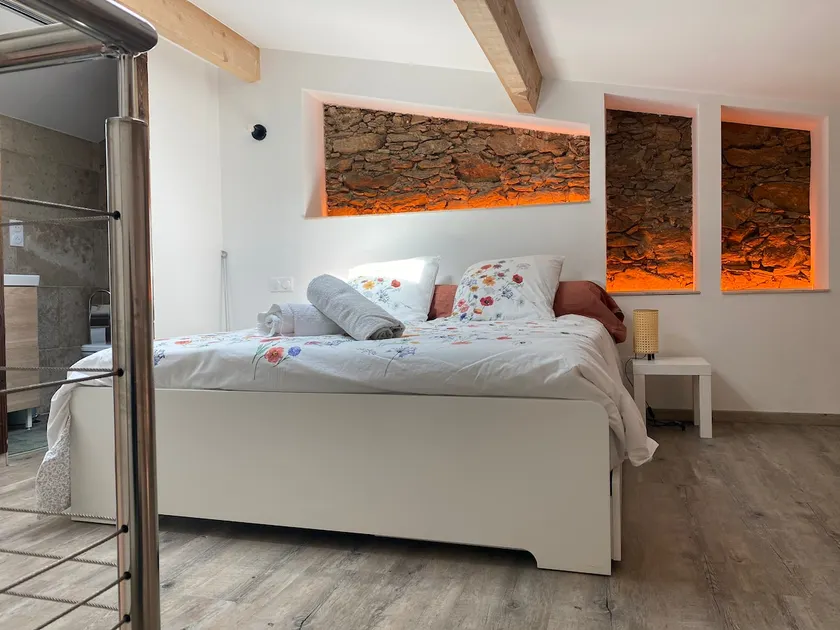 Loft-style apartment, 42 m2, 3* + Garage - Image 1