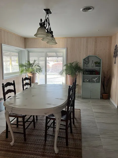 Twin Oaks - Image 1