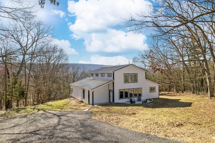 Barndominium w/ Barrel Sauna & Mountain Views - Image 1