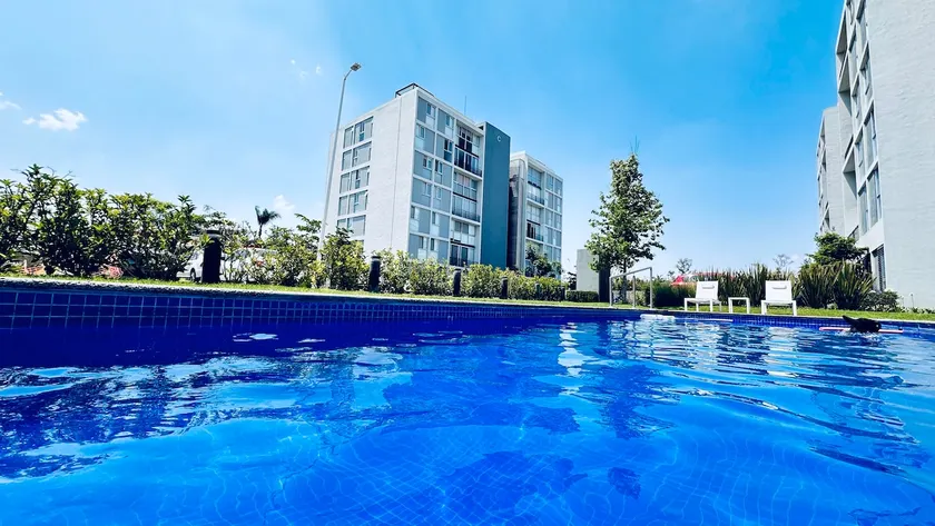 Comfortable APT south of GDL with PKG, WIFI and A/C - Image 1