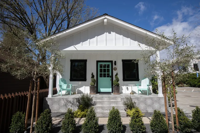 Bungalow A - Image 1