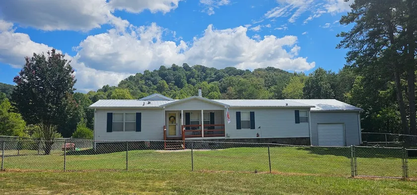 Providence Landing Guesthouse - Image 1