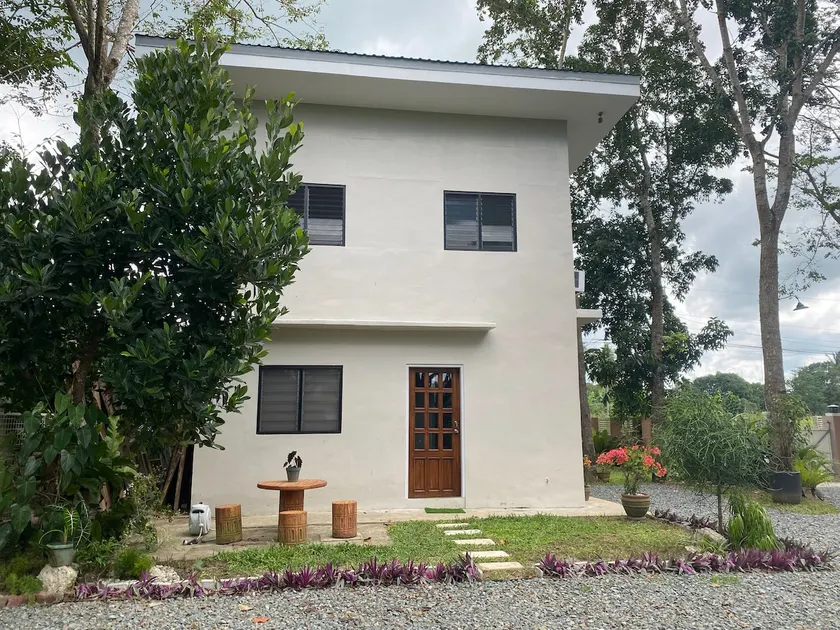 General's Villa’s Vacation Home with Swimming Pool - Image 1