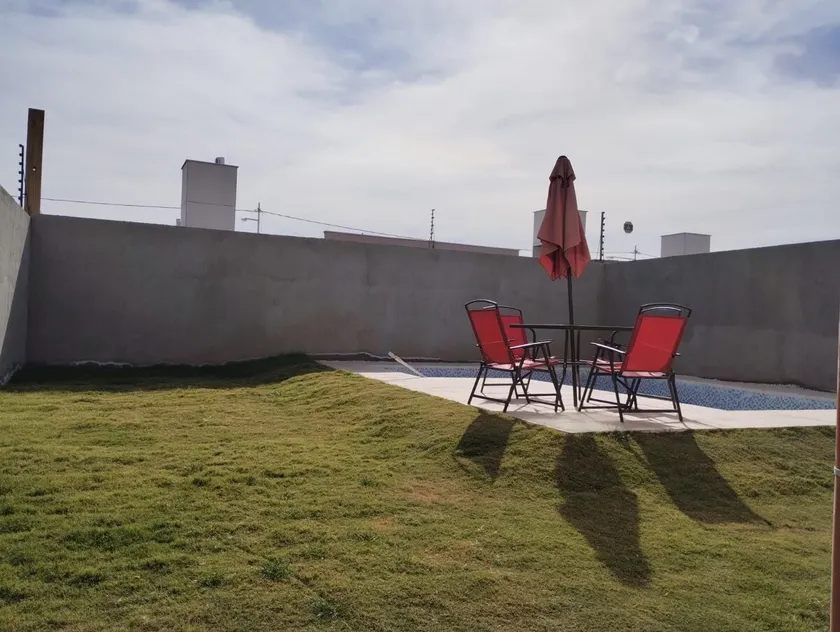 House. Pool and Garden. Closed B° - Image 1