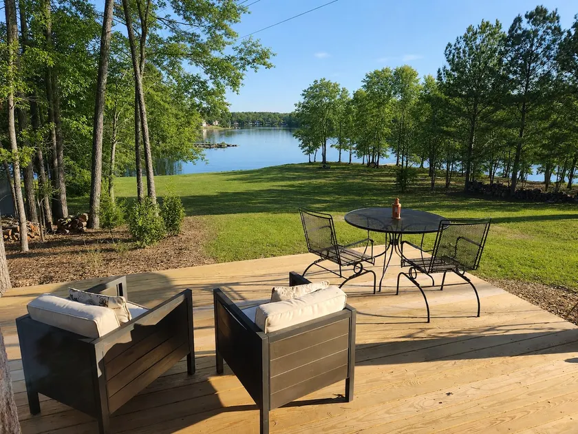 LakeFront cabin w/ long view | Private on 3 acres - Image 1