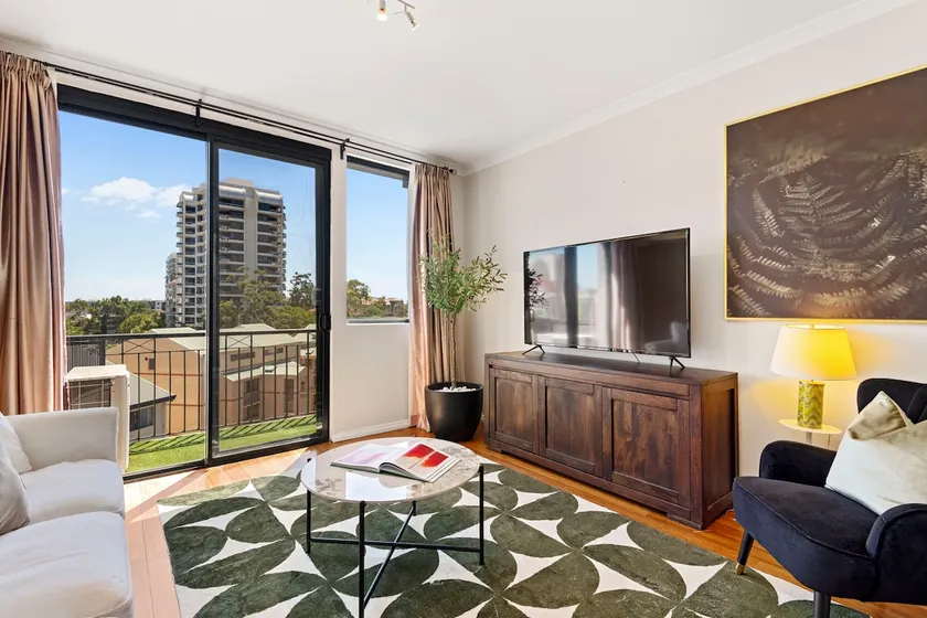 East Perth Luxe Penthouse | Views & Style - Image 1