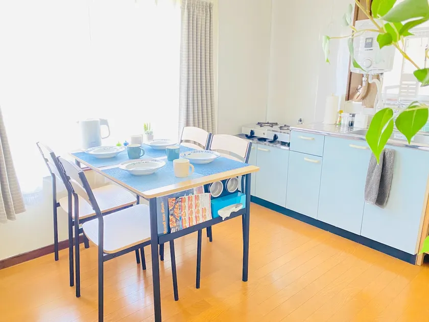 [Renovated old house for rent] Parking with surveillance cameras for good security/Nagaoka IC nearby - Image 1