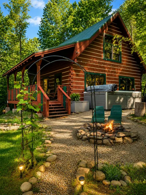 Log cabin with Wellness feature - Image 1