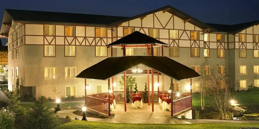 2073 | Upscale King Villa | Near Park City Ski - Image 1