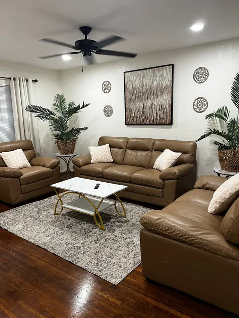 La Casita Bella: warm, soft, and beautiful - Image 1