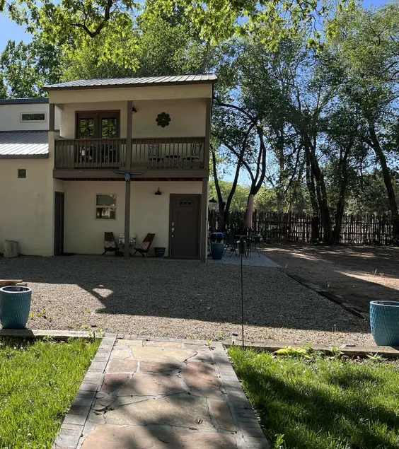 Experience the New Mexico Travelers Hope to Find. - Image 1