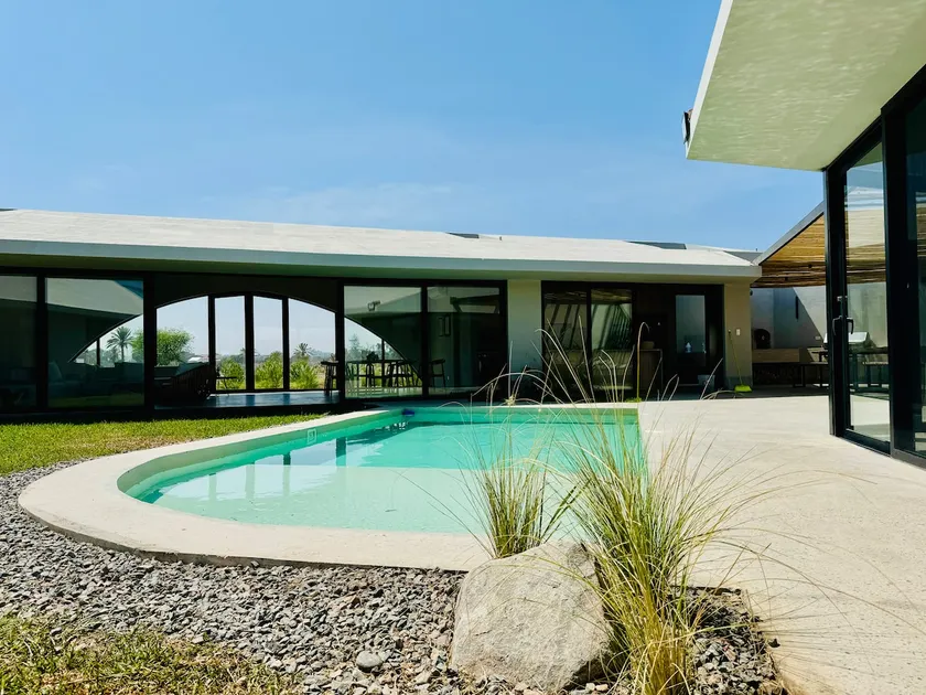 Beautiful house with pool in Oasis Bahía de Paracas - Image 1