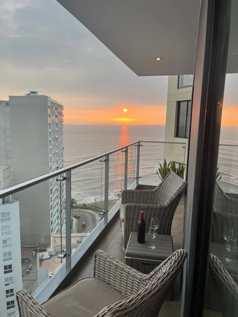 Ocean View King Suite 19th Flr~Free Bikes&Parking - Image 1