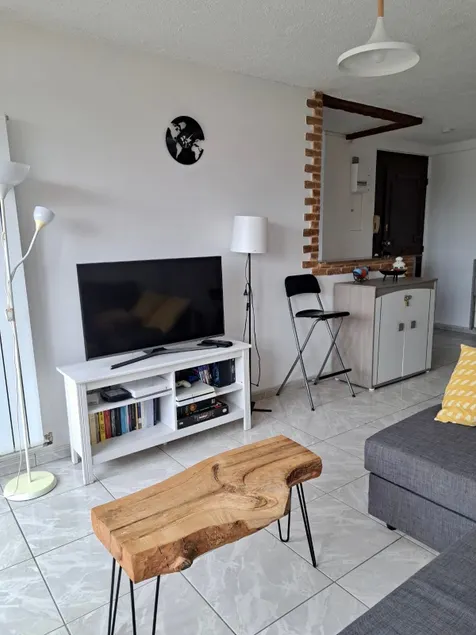 3 bedroom apartment in Yutz - Image 1