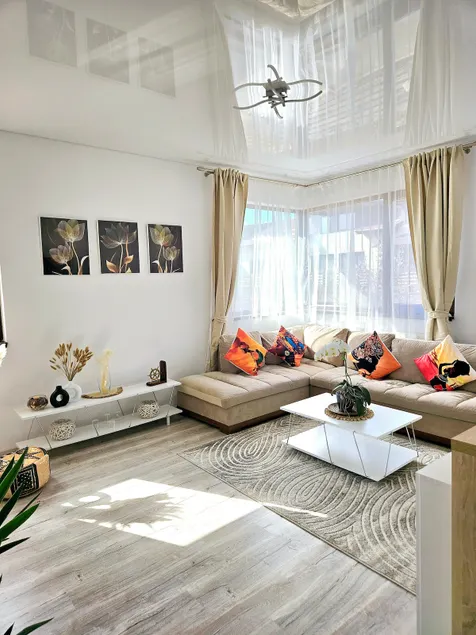 Cozy SoRaDa 1 apartment - Image 1