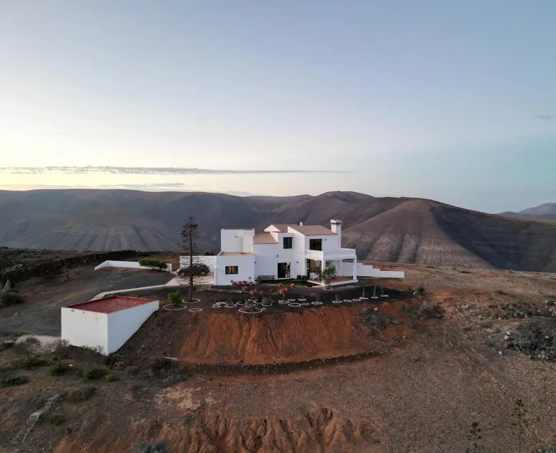 Amazing real canarian house - Image 1