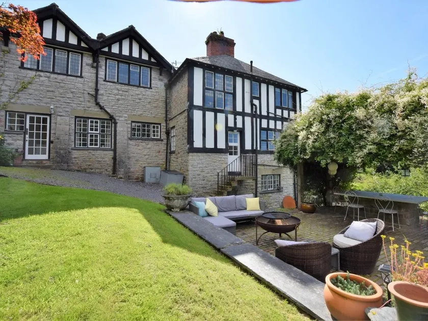 4 Bed in Conwy 50934 - Image 1