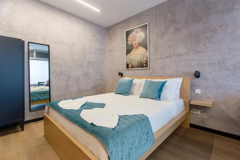 Social Lodge B • Funchal • Studio • AC • WiFi - Image 1