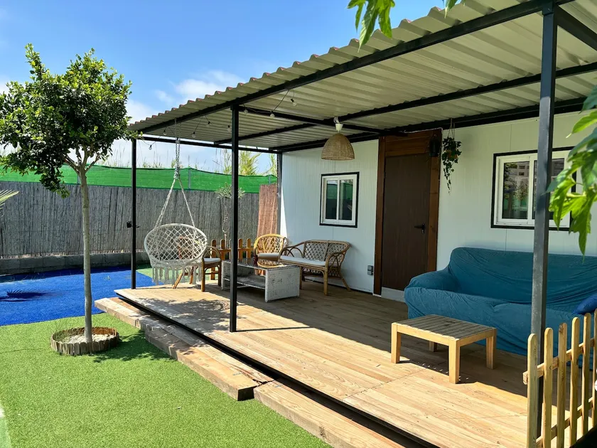 Magnificent property with a house 100 meters from the beach - Image 1