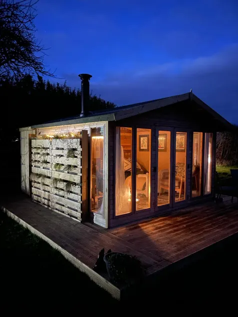 The Deer Hut - Image 1