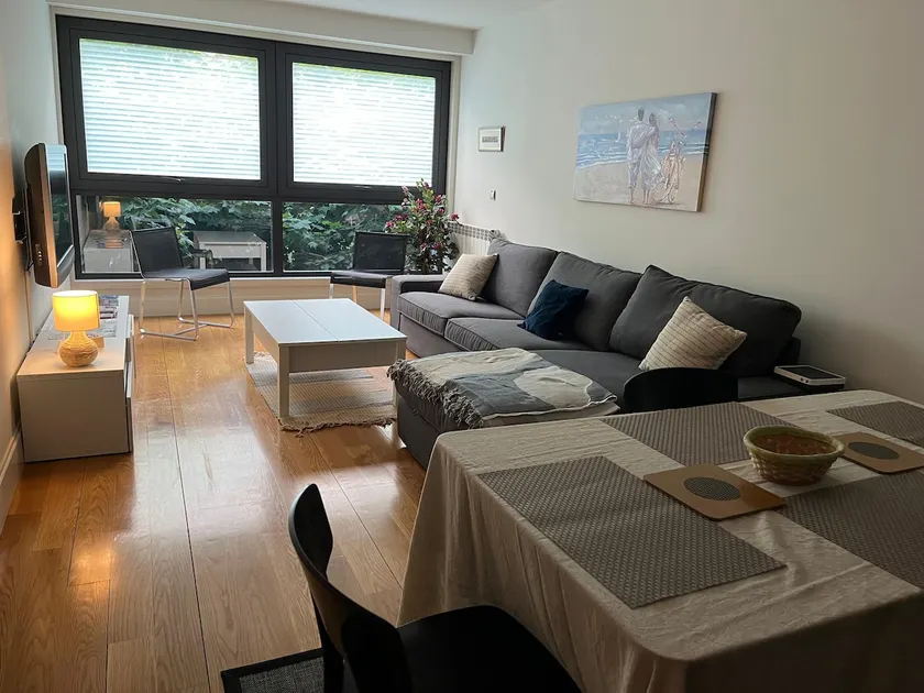 Apartment in downtown San Sebastian + air conditioning. - Image 1