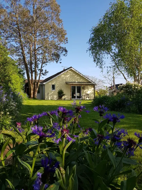 Sundial Cottage - Image 1