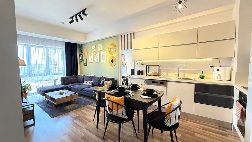 Safe and Comfortable 1+1 Residence (10 Minutes to the Metro) - Image 1