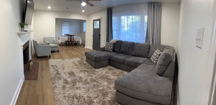 Cozy 3BR Home | Near Hwy 61 & Historic Summerville - Image 1