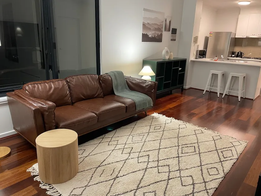 South Melbourne 1Br Apartment - 45 - Image 1