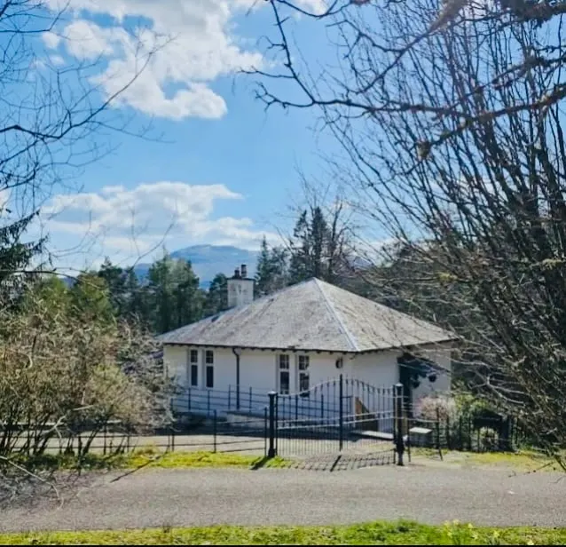 Scottish Highland Cottage Tyndrum Upper Station - Image 1