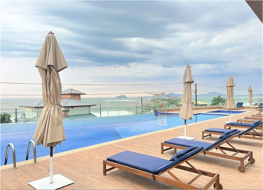 Front Sea in Home Club - near Beto Carrero - Image 1