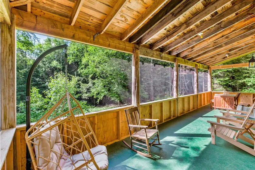 Stunning 2BR Adirondacks Dog Friendly - Image 1