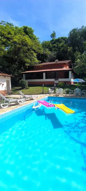 Jaboticabeiras Backyard - Image 1