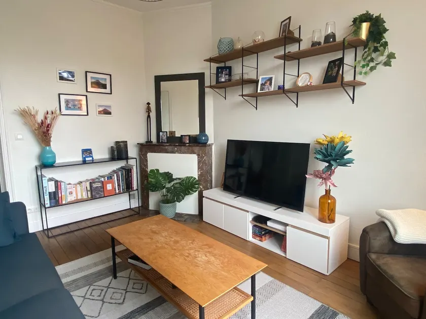 Charming 3-room apartment in Chantilly near the station & forest - Image 1