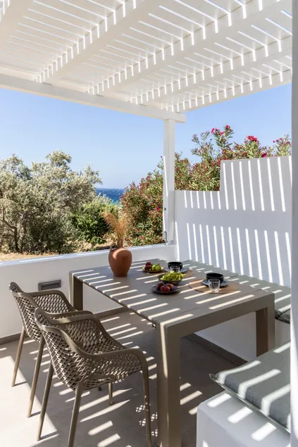 Casa Del Mar Agios Romanos Tinos island - Image 1