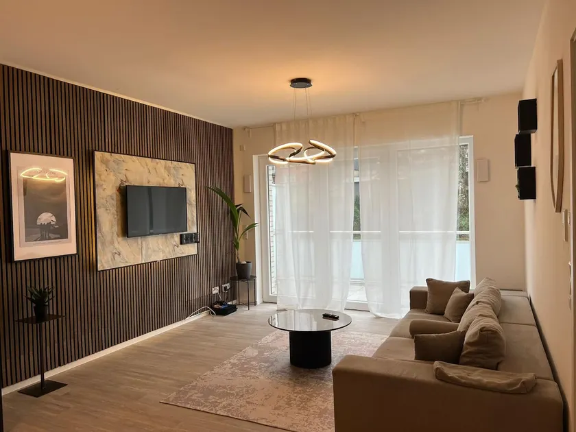 Deluxe Apartment Bochum 1 BEDROOM - Image 1