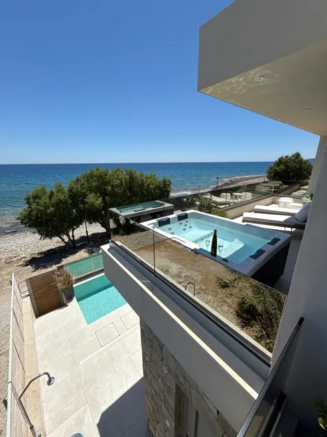 Luxury Villa Asana - Image 1