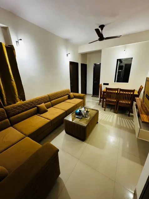 Entire New 2BHK with WFH Space NR Stadium - Image 1