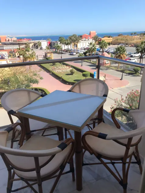 Apartment Sea View 2 Bedroom Hurghada Marina - Image 1