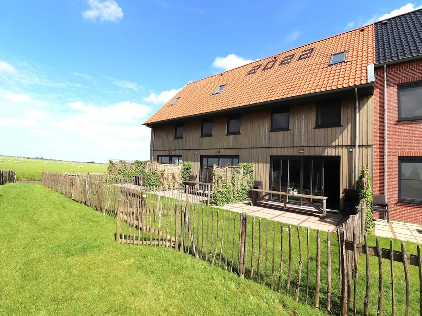 Villa i Leons med bådudlejning - Image 1